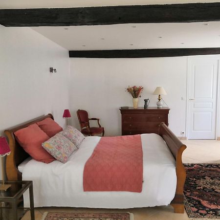 Bed and Breakfast La Marquise Penchee Orsennes Esterno foto